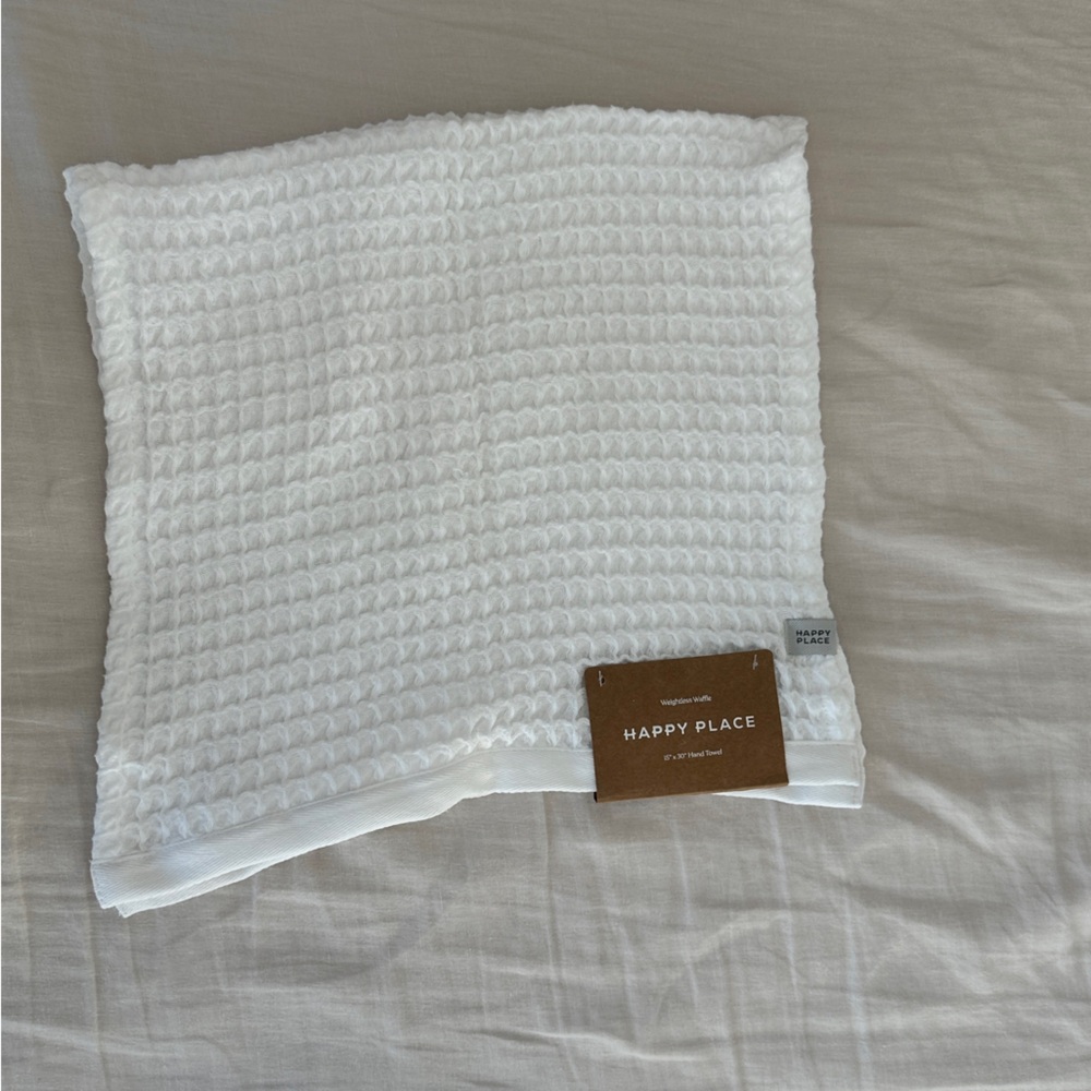 NWT Happy Place Organic Weightless Waffle Hand Towel